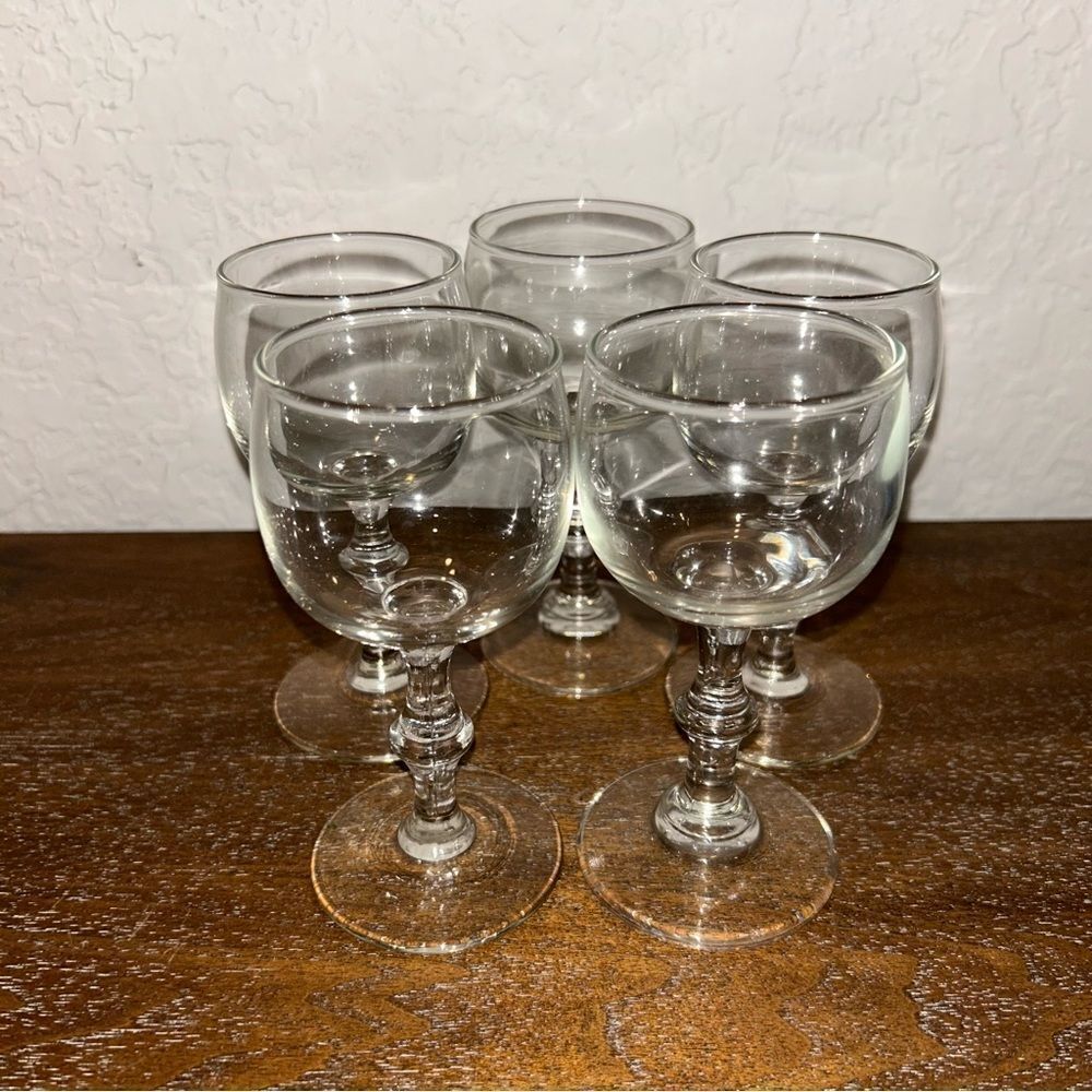 Cocktail Cordials Wine Decorative Stem Glasses